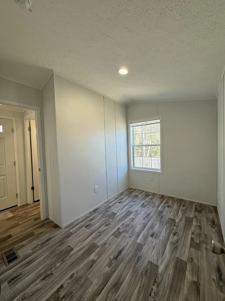 117 Joatmon Drive Auburn ME 04210