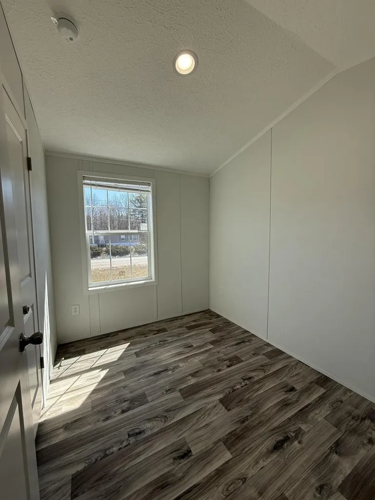 117 Joatmon Drive Auburn ME 04210