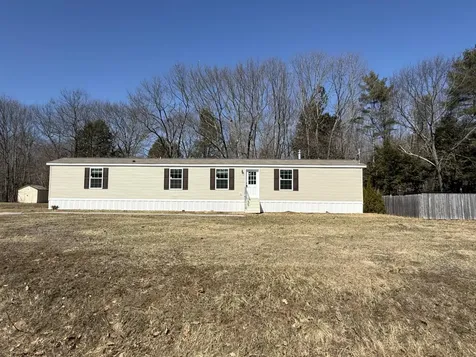 117 Joatmon Drive Auburn ME 04210