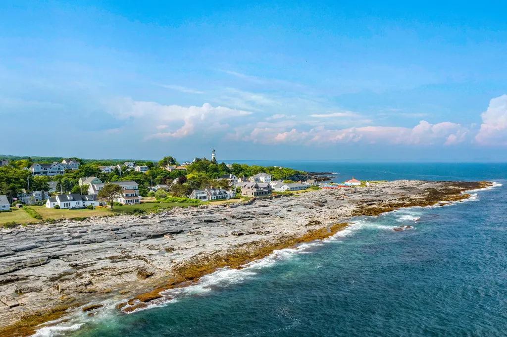 7 Dyer Lane Cape Elizabeth ME 04107