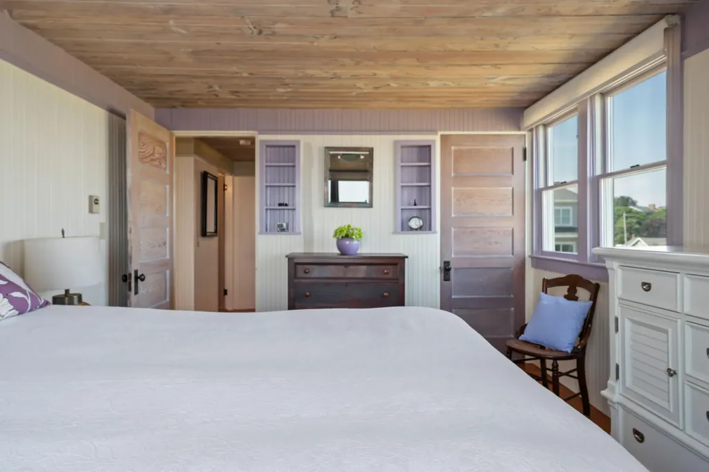 7 Dyer Lane Cape Elizabeth ME 04107