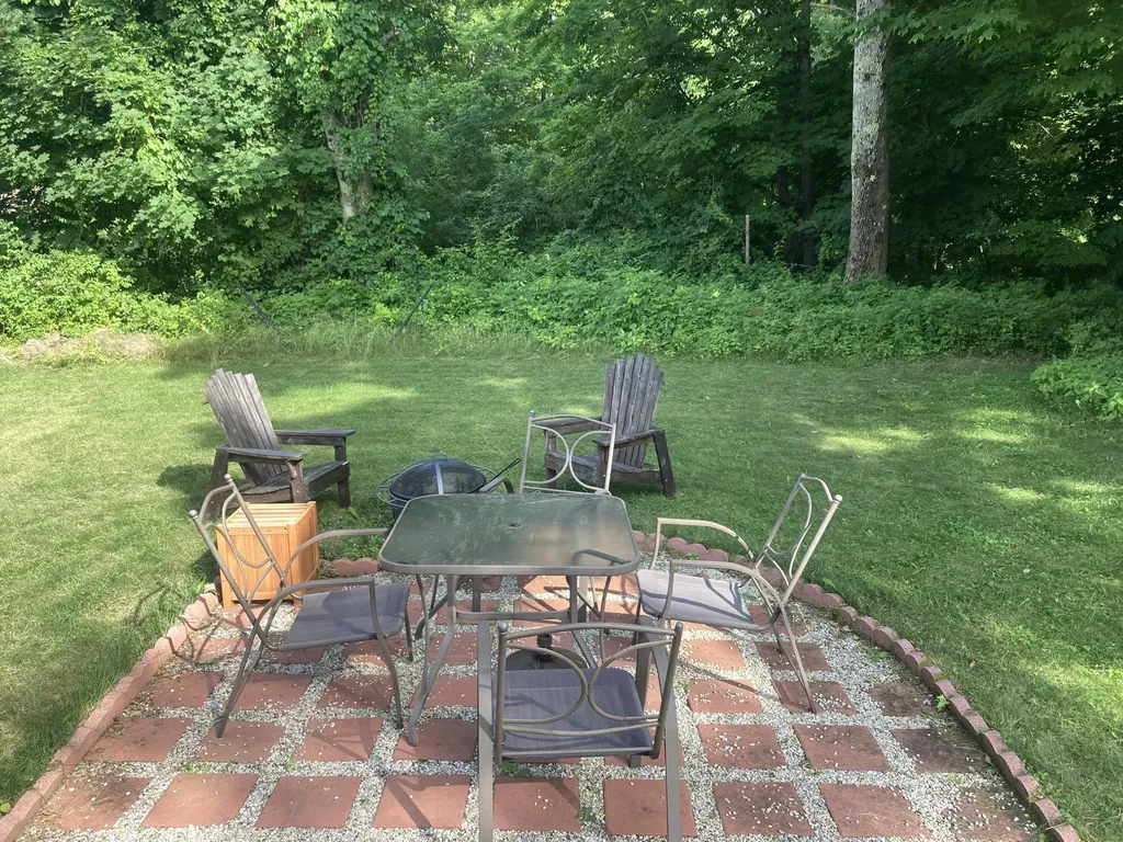 60 Pleasant Hill Road Freeport ME 04032