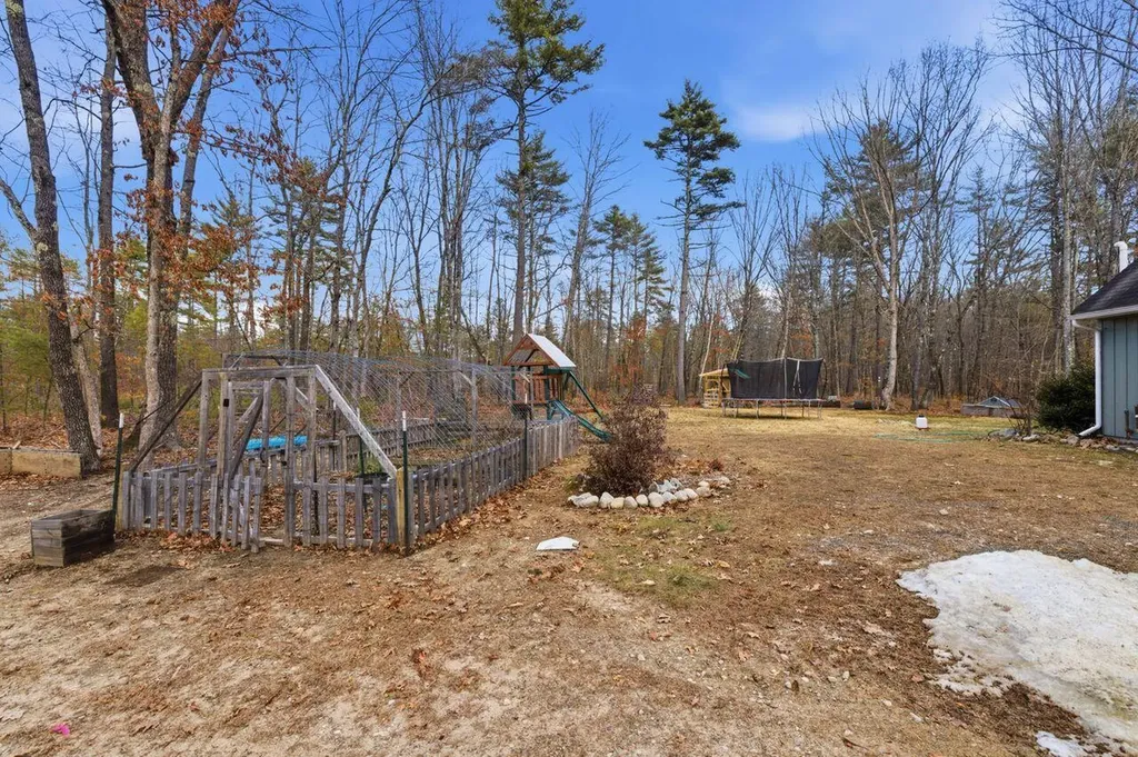 93 Woodland Road Windham ME 04062