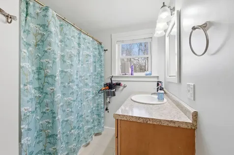93 Woodland Road Windham ME 04062