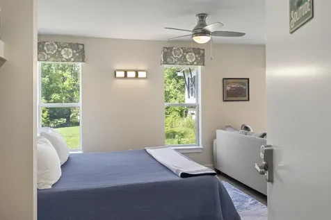 8 Country Club Road Boothbay ME 04537