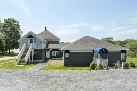 8 Country Club Road Boothbay ME 04537