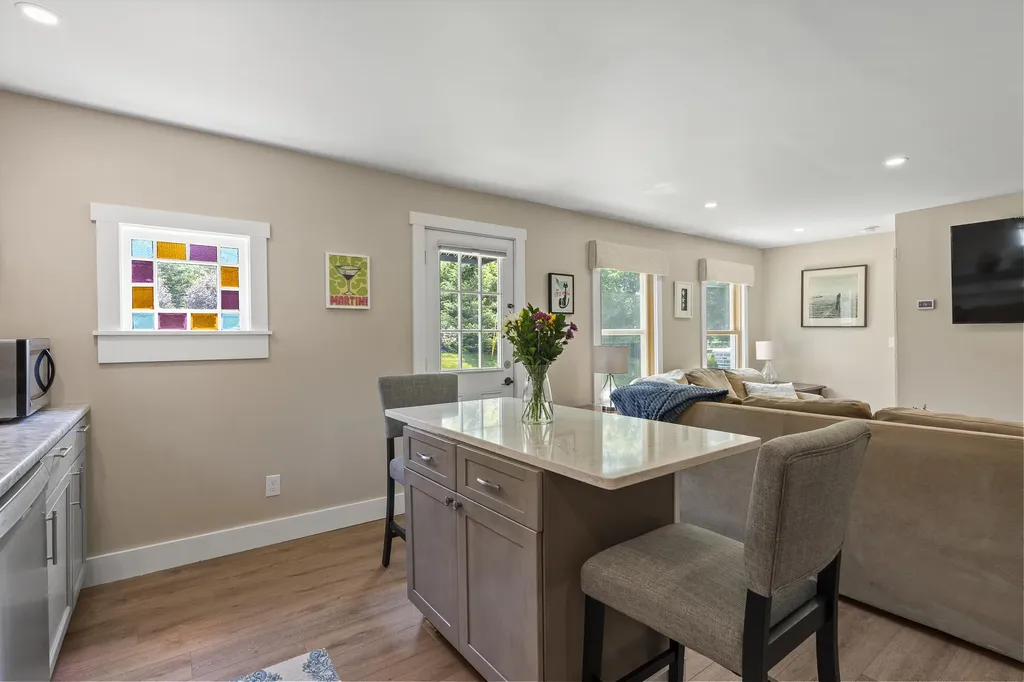 8 Country Club Road Boothbay ME 04537