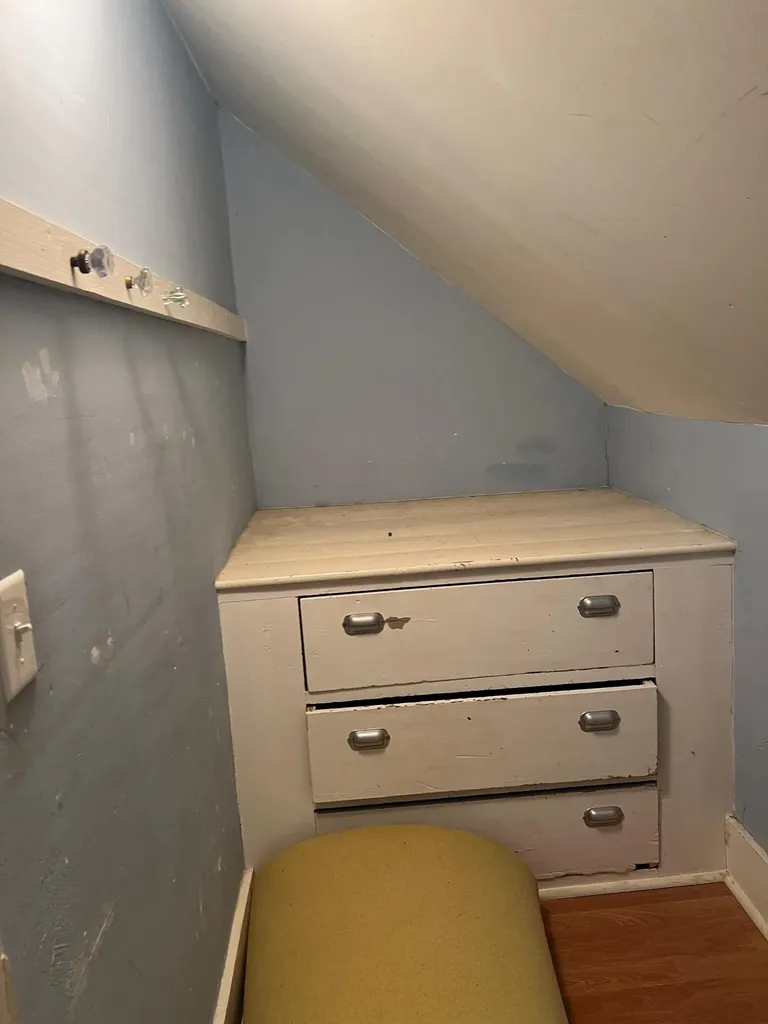 27 Swan Street Calais ME 04619