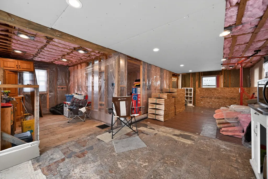 401 Canaan Road Pittsfield ME 04967