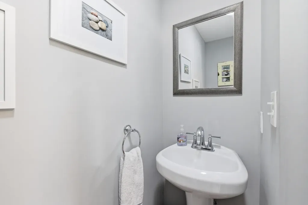 24 Grove Street Kennebunk ME 04043