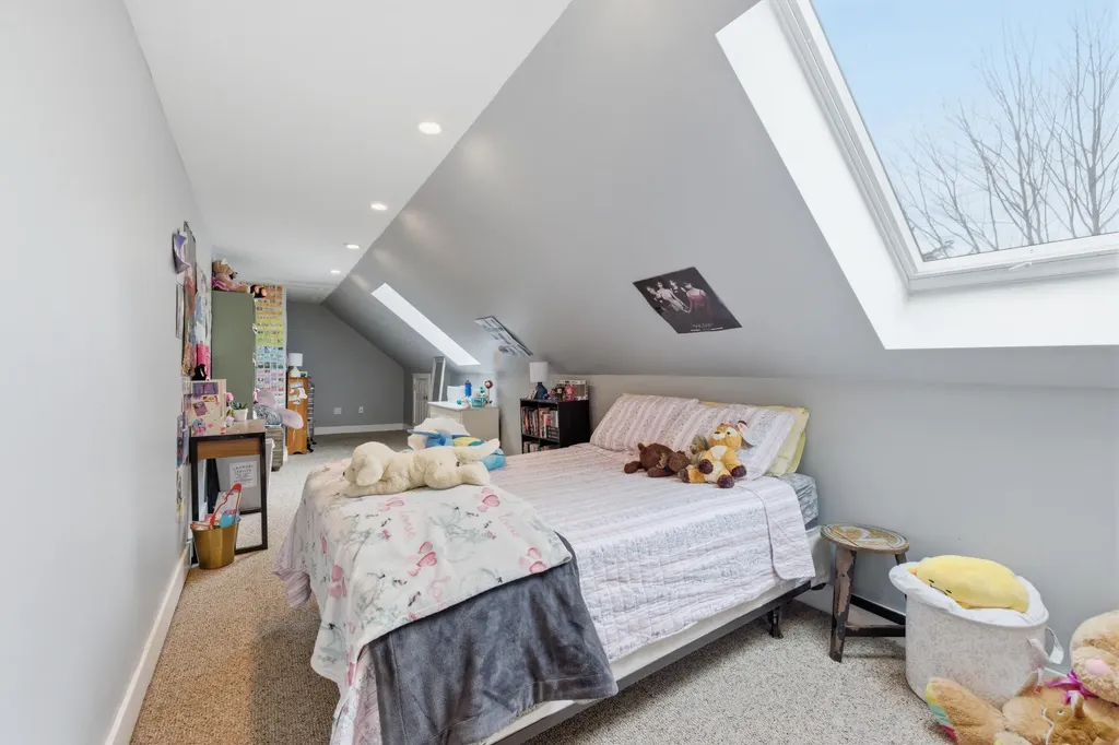 24 Grove Street Kennebunk ME 04043