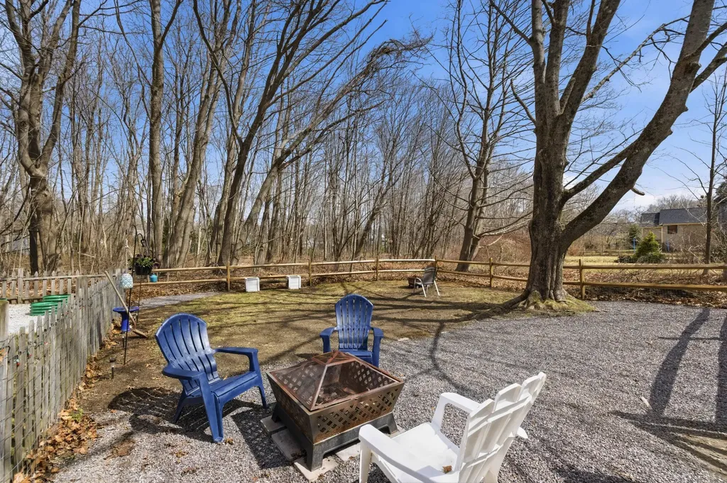 24 Grove Street Kennebunk ME 04043