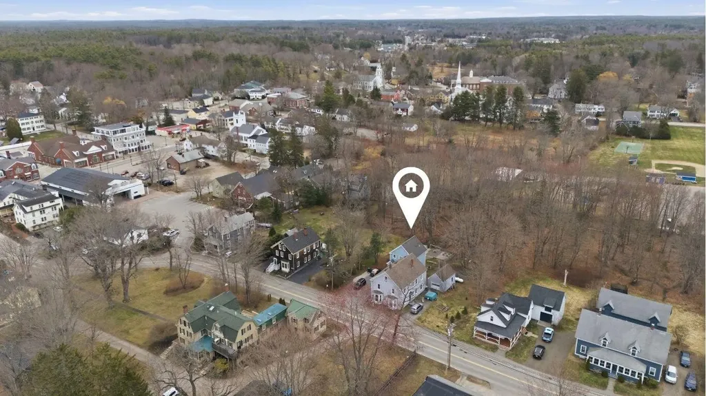 24 Grove Street Kennebunk ME 04043