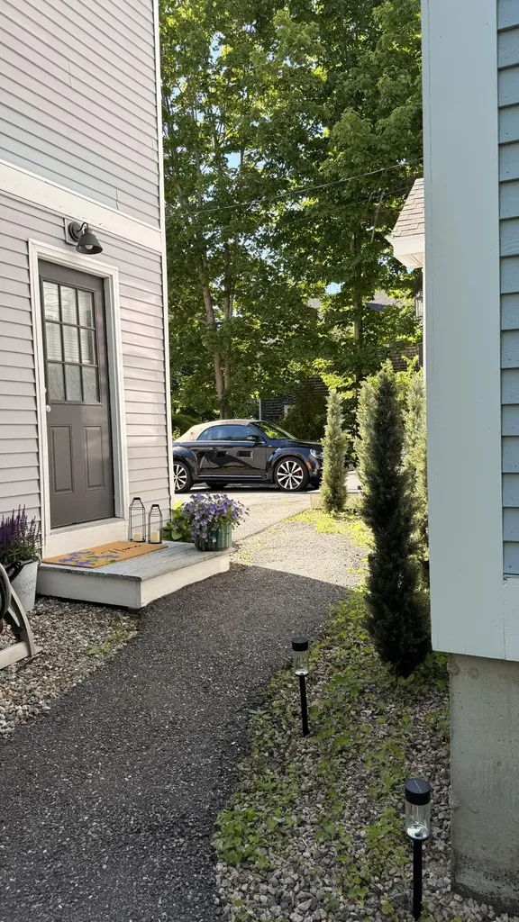 24 Grove Street Kennebunk ME 04043