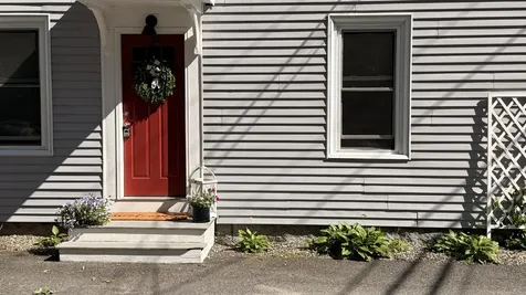 24 Grove Street Kennebunk ME 04043