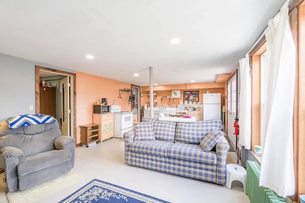 71 Reynolds Road Brooks ME 04921