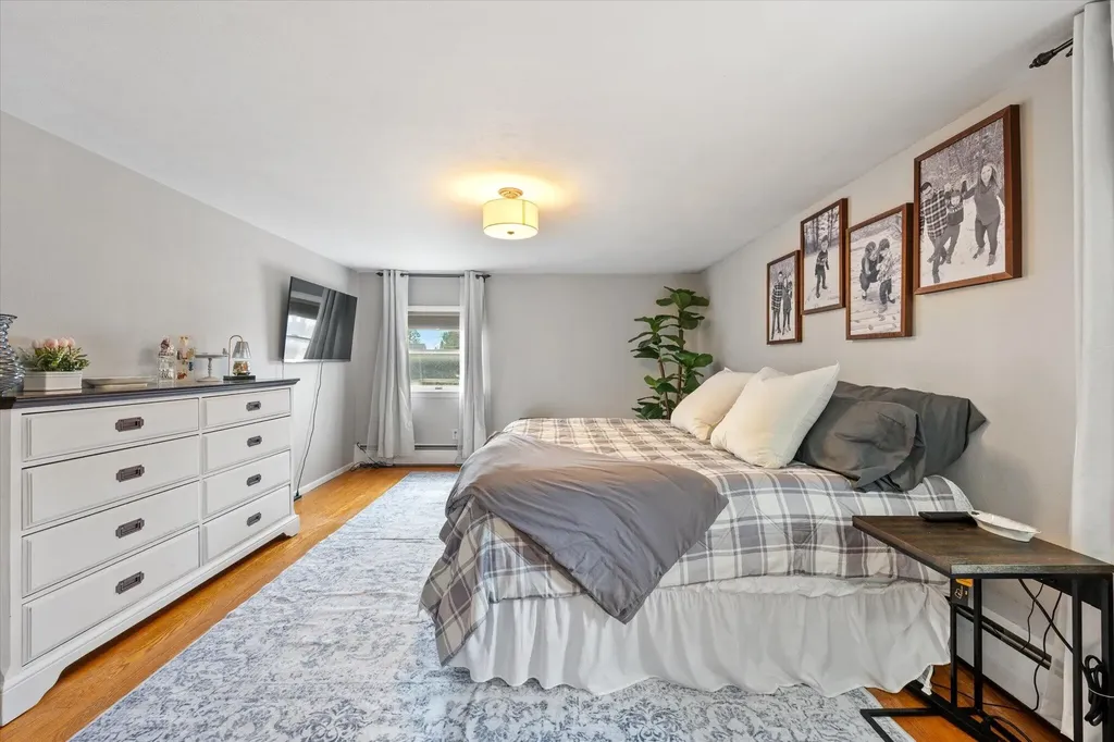 7 Williams Street Hampden ME 04444