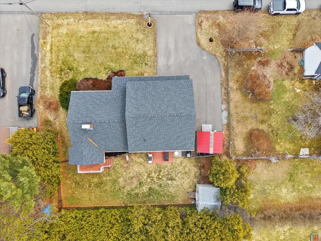 7 Williams Street Hampden ME 04444