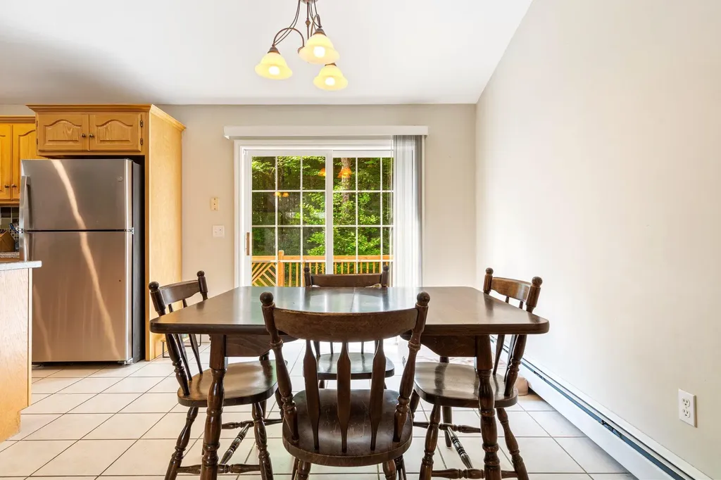 21 Seth's Way West Gardiner ME 04345