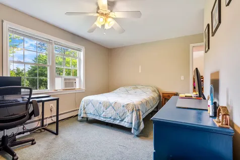 21 Seth's Way West Gardiner ME 04345