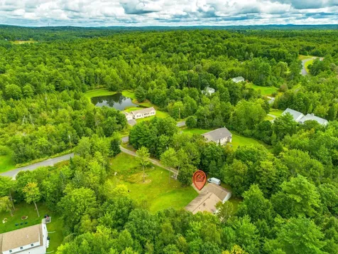 21 Seth's Way West Gardiner ME 04345