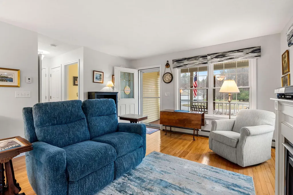 9 Roseberry Lane Kittery ME 03904