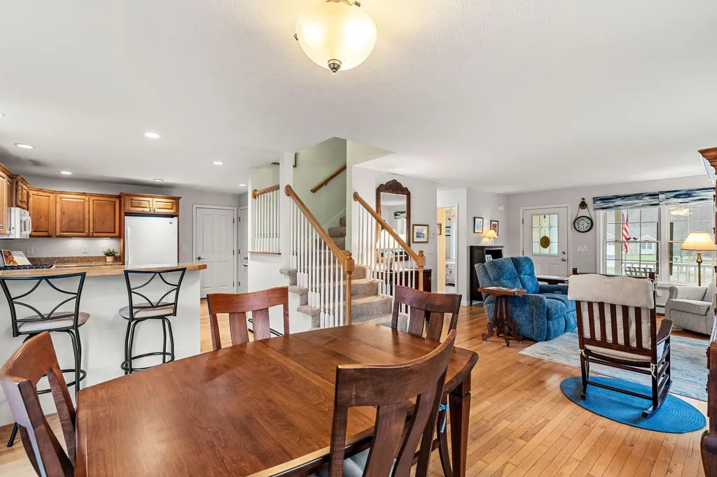 9 Roseberry Lane Kittery ME 03904