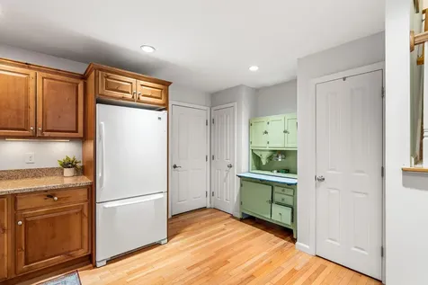9 Roseberry Lane Kittery ME 03904