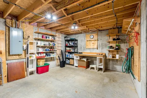 9 Roseberry Lane Kittery ME 03904