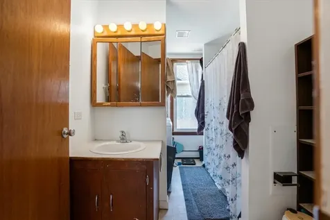 115 Winter Street Auburn ME 04210
