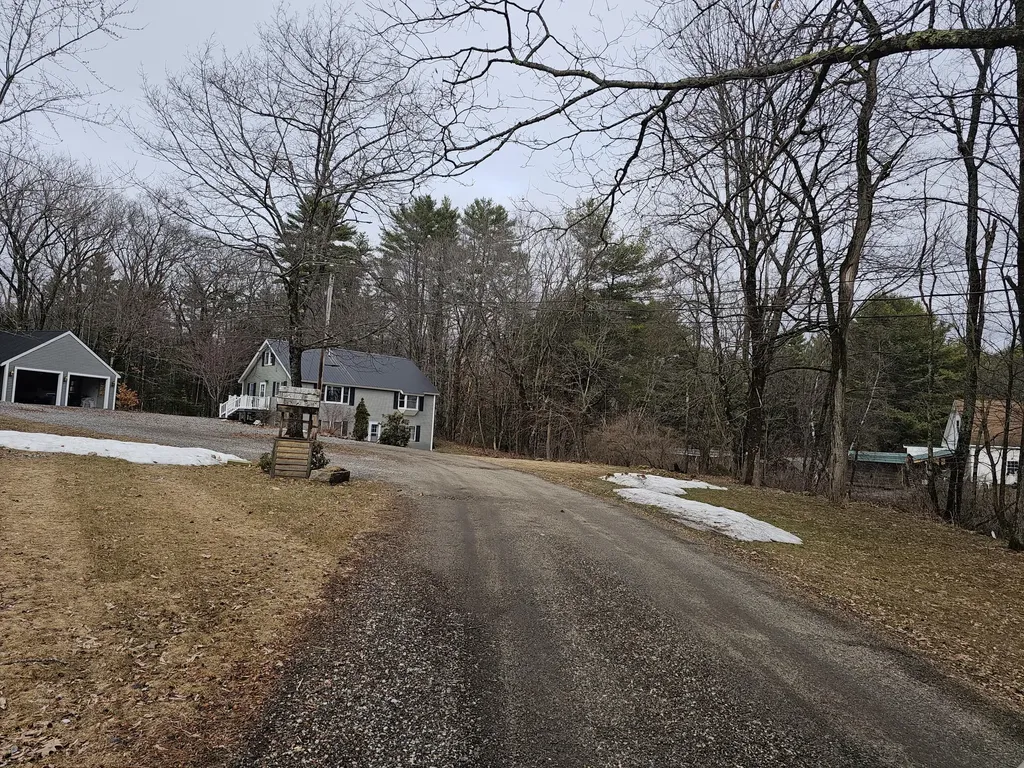 34 Carsley Road Harrison ME 04040