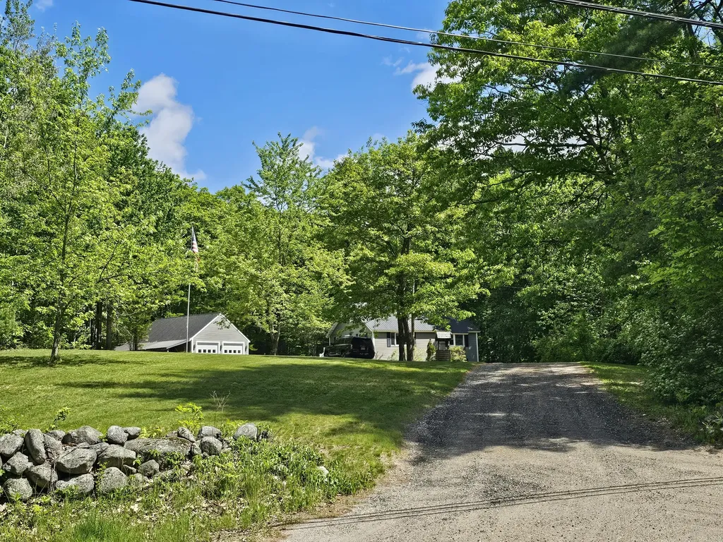 34 Carsley Road Harrison ME 04040