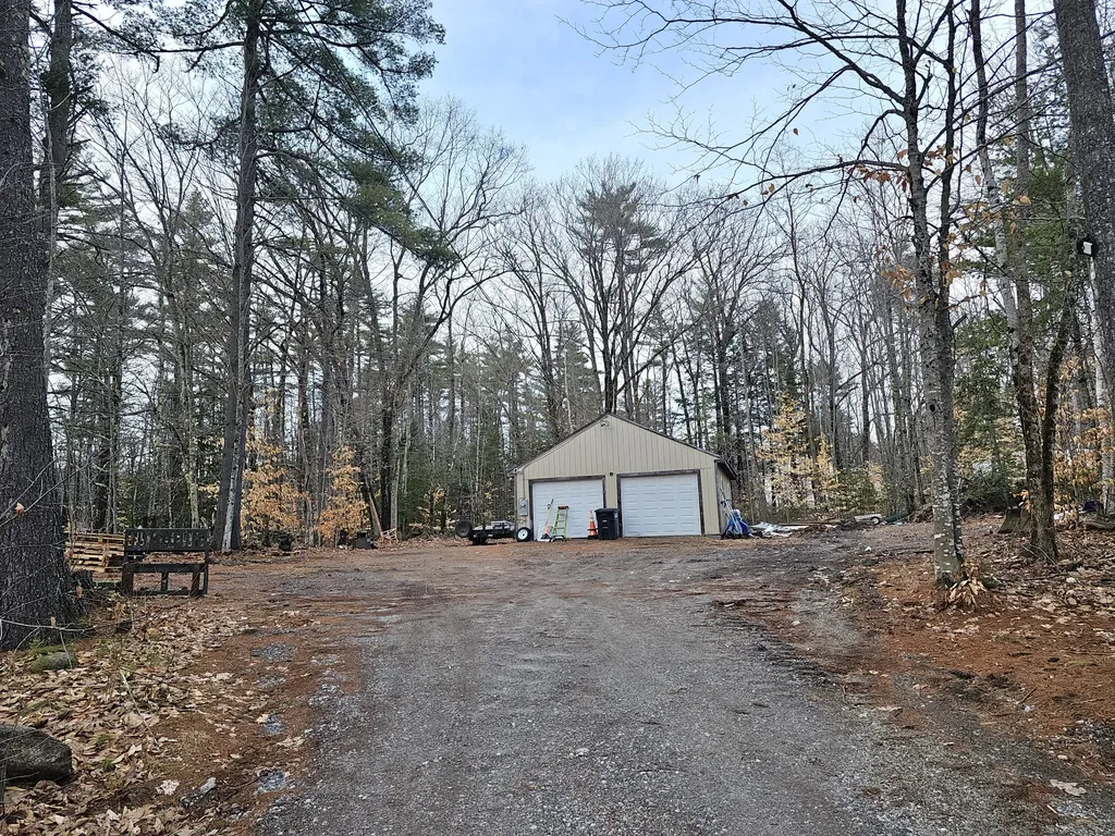 34 Carsley Road Harrison ME 04040