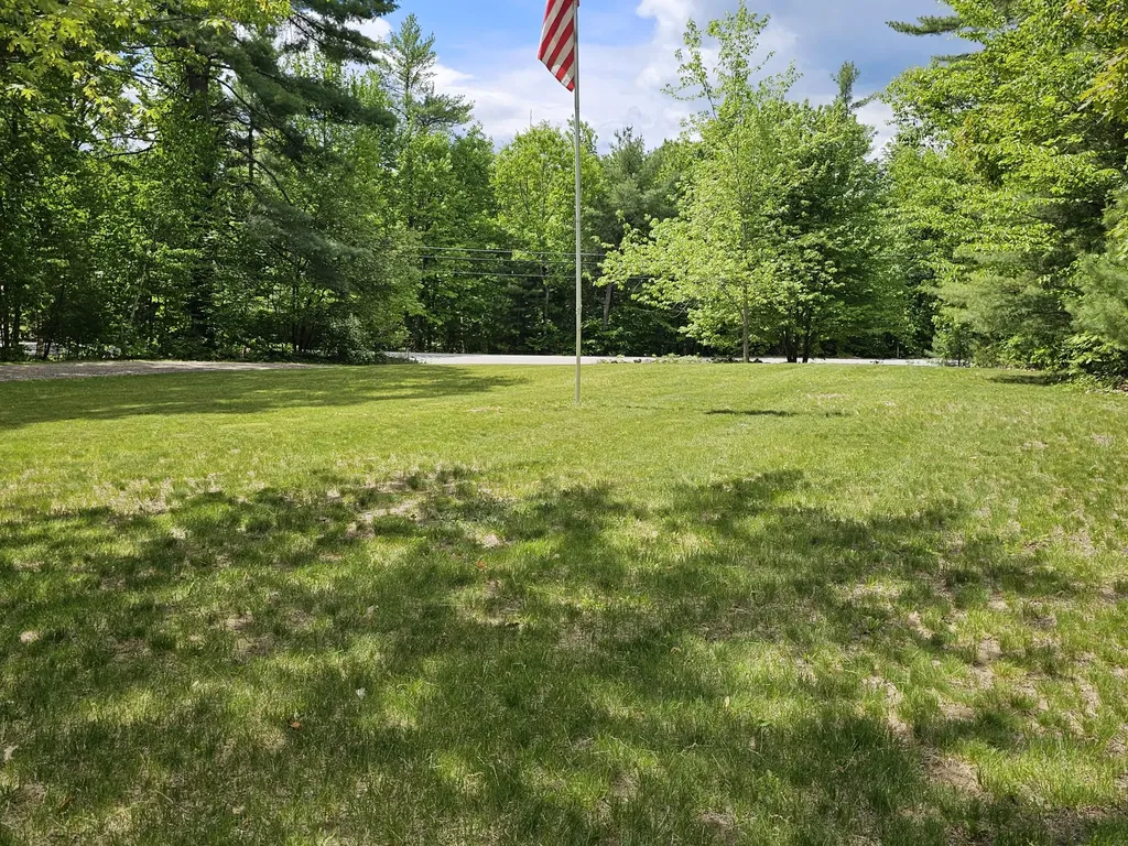 34 Carsley Road Harrison ME 04040
