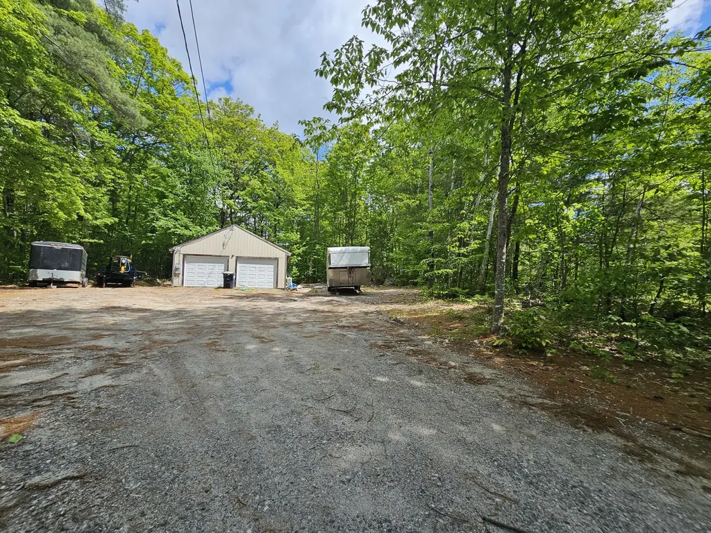 34 Carsley Road Harrison ME 04040