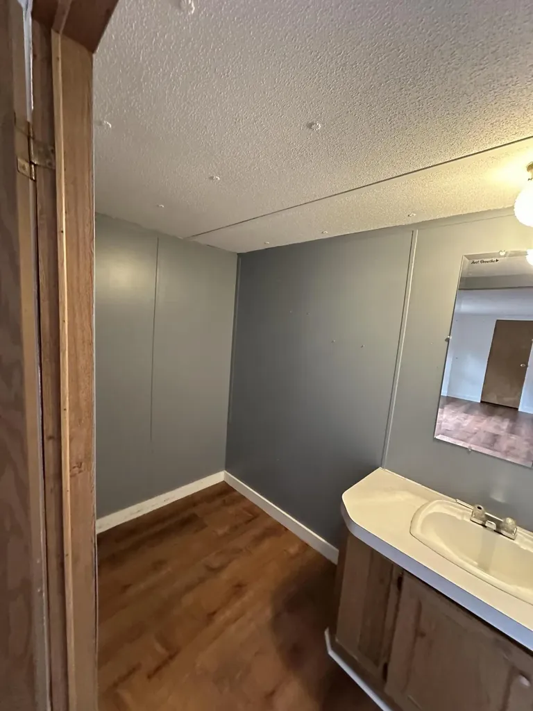 599 Toddy Pond Road Surry ME 04684