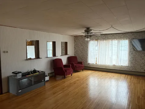37 Cedar Street East Millinocket ME 04430