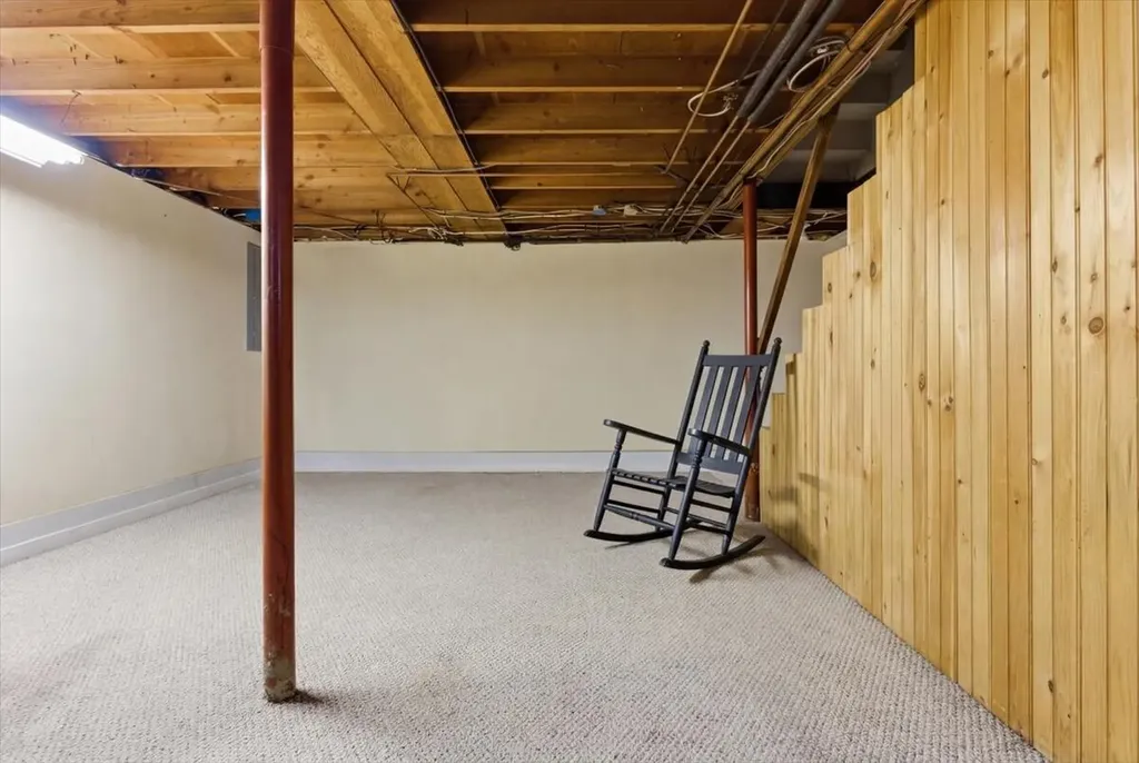 25 Lemay Avenue Lewiston ME 04240