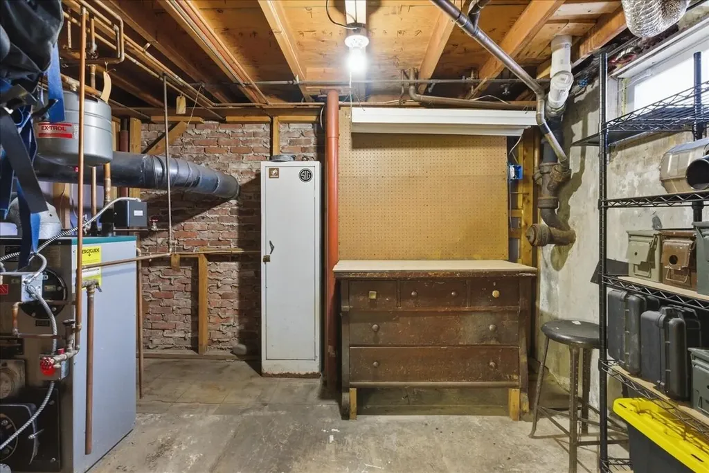 25 Lemay Avenue Lewiston ME 04240