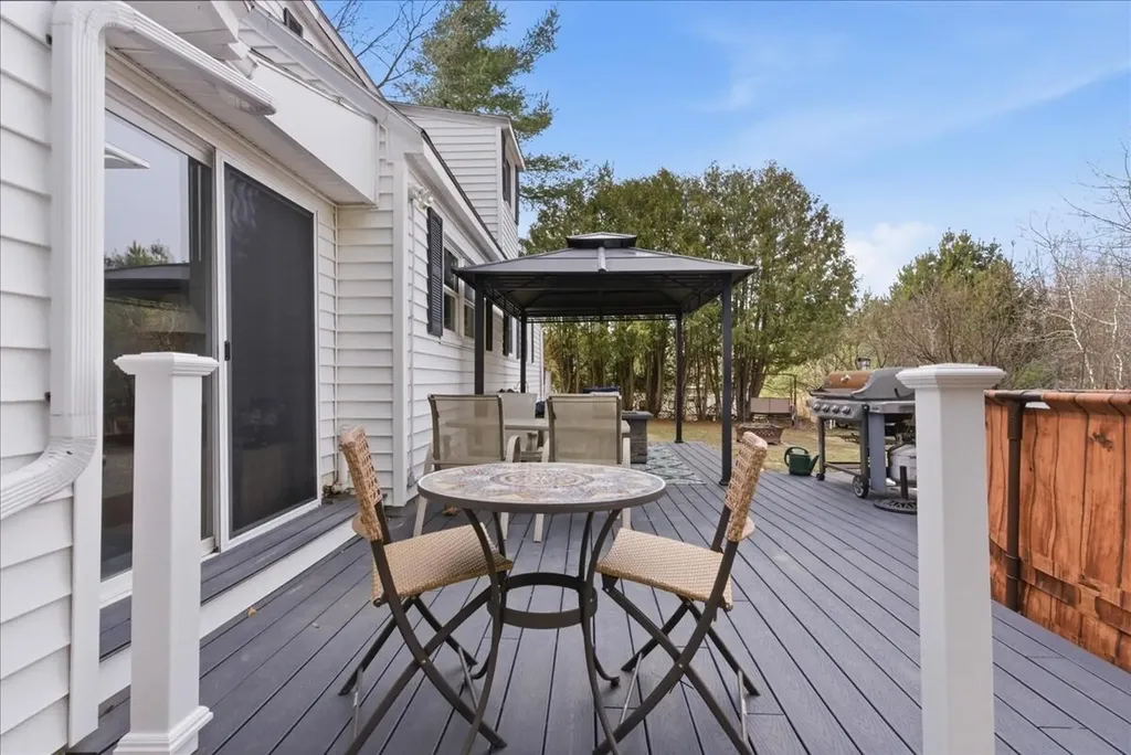 25 Lemay Avenue Lewiston ME 04240