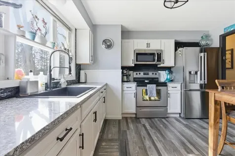 25 Lemay Avenue Lewiston ME 04240
