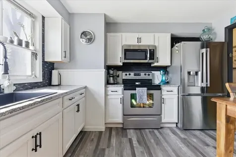25 Lemay Avenue Lewiston ME 04240