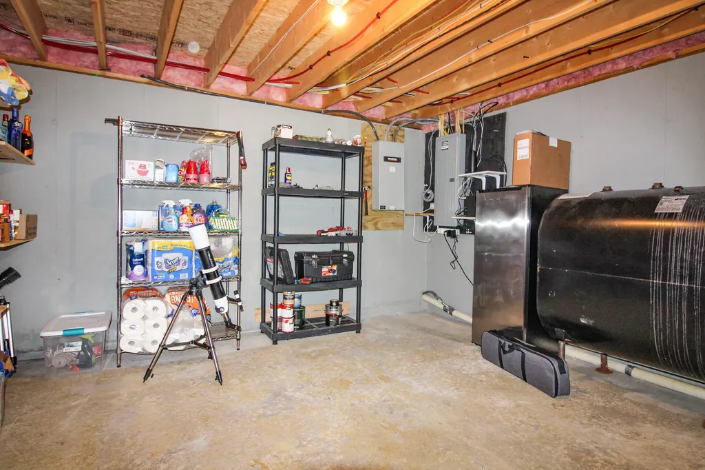 30 Indias Way Greenwood ME 04255