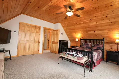 30 Indias Way Greenwood ME 04255