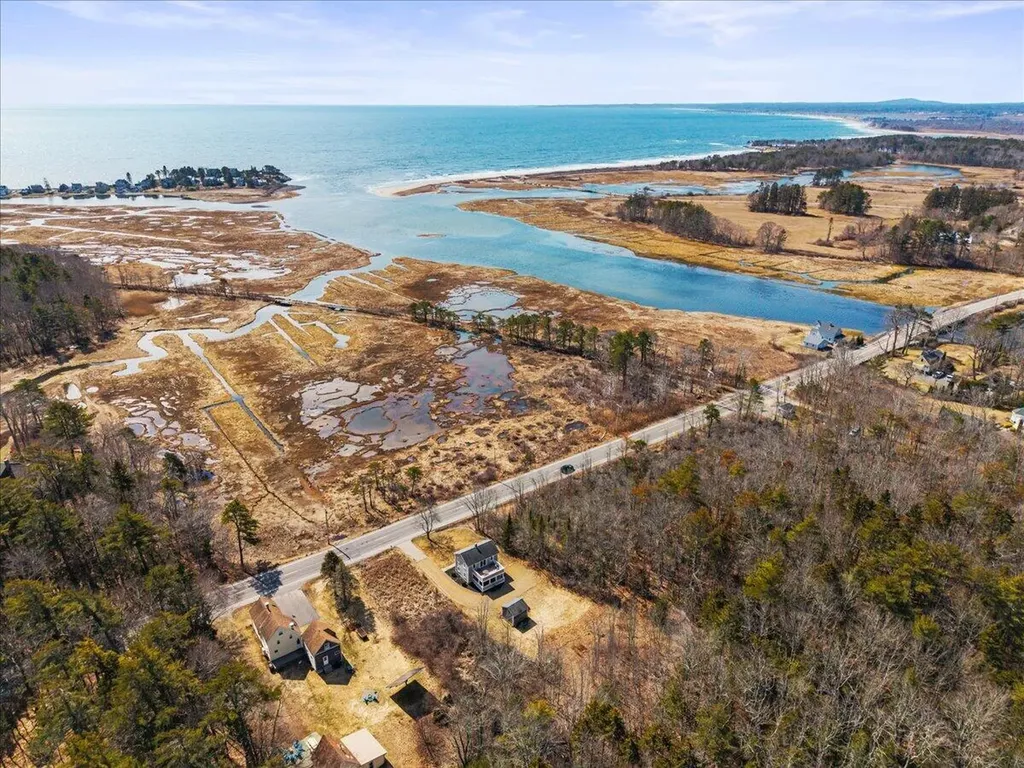 189 Western Avenue Kennebunk ME 04043