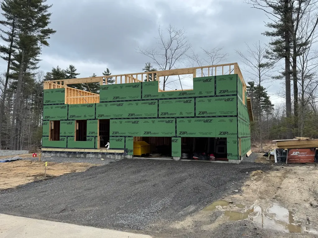 21 Lochwood Drive Gorham ME 04038