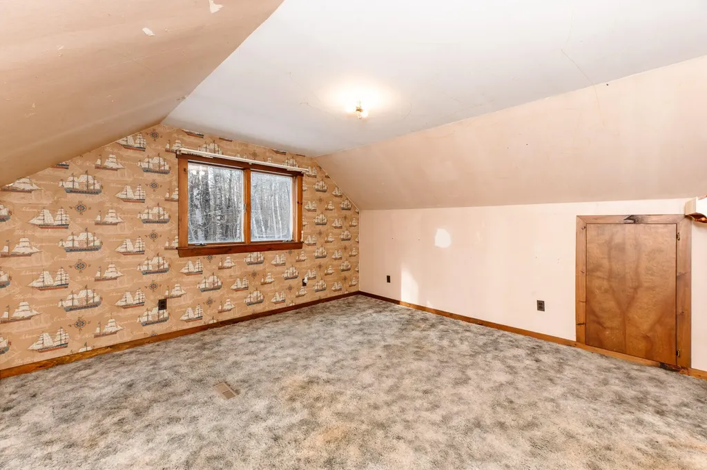 468 New Vineyard Road Farmington ME 04938