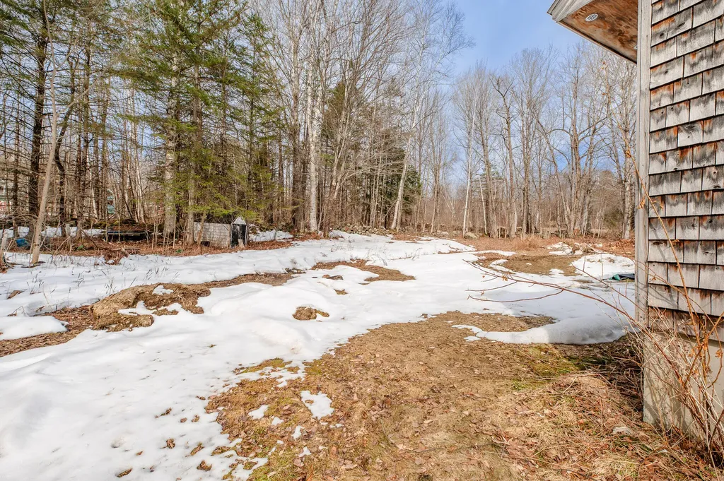 468 New Vineyard Road Farmington ME 04938