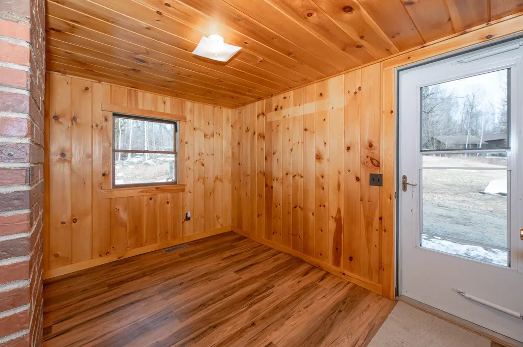 468 New Vineyard Road Farmington ME 04938