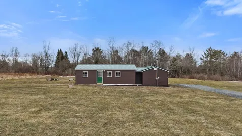 24 Indian Heights Drive Saint Albans ME 04971